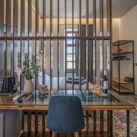 Casa Poli Suites Rhodes City ภายนอก รูปภาพ