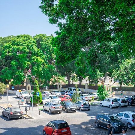 Casa Poli Suites Rhodes City ภายนอก รูปภาพ