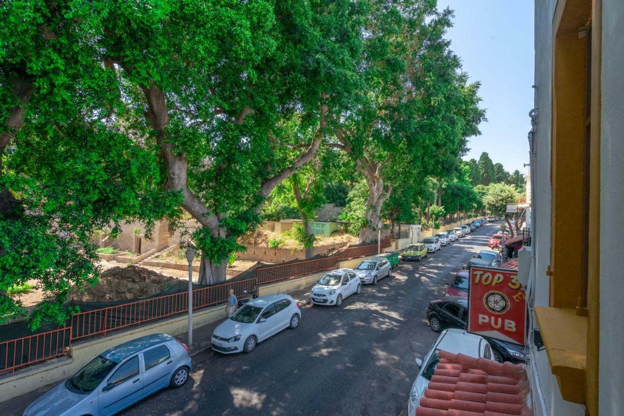 Casa Poli Suites Rhodes City ภายนอก รูปภาพ